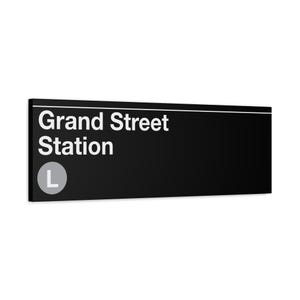 Grand Street Station Subway Schild - 30,5 cm x 92 cm Matte Leinwand Kunst, L Train, New Yorker U-Bahn Schild, NYC Wanddekor, Brooklyn Art