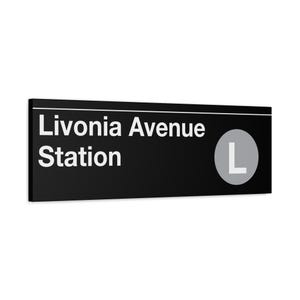 Livonia Allee Station Subway Schild - L Train, matte Leinwand 31 x 92 cm, Kunstdruck New York City, NYC
