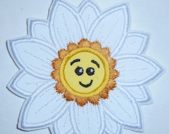 Daisy Sunflower Iron On Applique – Smiling Sun Patch-machine embroidery