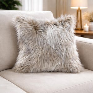 24x24 Fur Pillow - Etsy