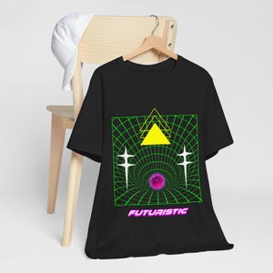 T-shirt in rave-stijl, futuristisch flyerontwerp, uniseks T-shirt, festivalshirt, EDM-kleding, feestshirt