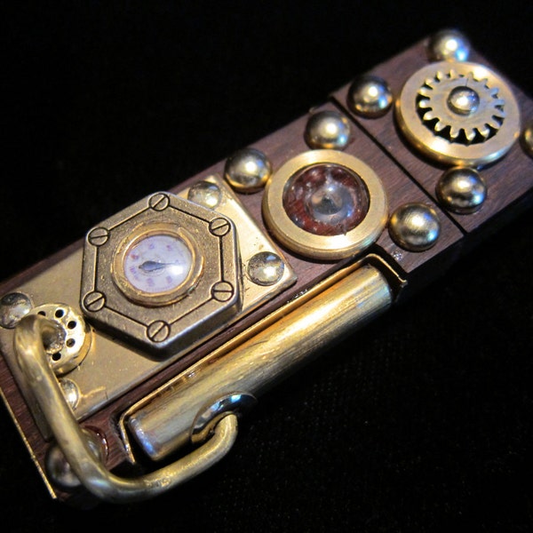 The Admiral, an exceptional 16Gb Steampunk USB drive