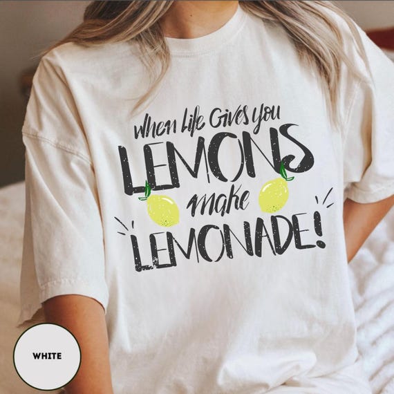 Vintage Lemon Graphic Tee: When Life Gives You Lemons - Made in Italy