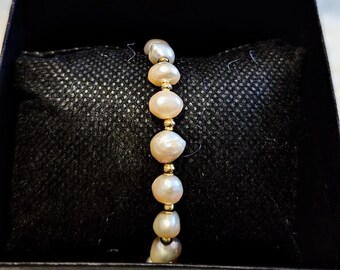 Pearl bracelet