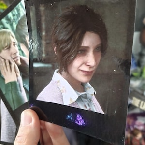 Estilo Polaroid inspirado en Silent Hill 2 y fotos Polaroid reales _ James y Mary