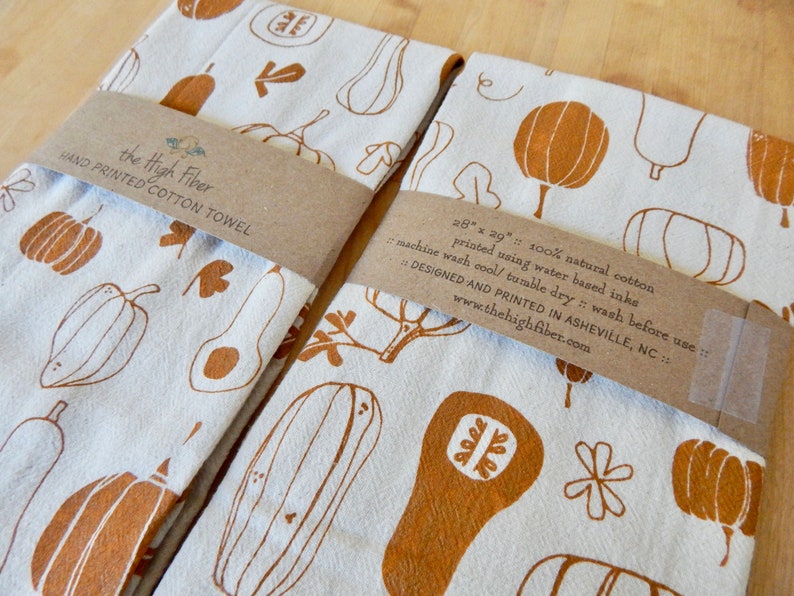 Squash Kitchen Towel with Pumpkins, Winter Squash, and Decorative Gourds, Hand Printed image 3