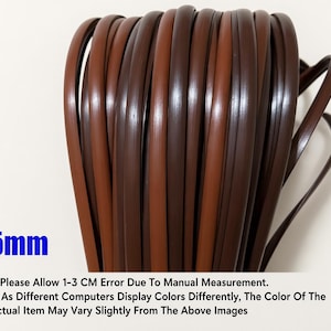 Pode incluir: Um rolo de acabamento plano castanho e castanho escuro, com aproximadamente 5 mm de largura. O texto "5mm" está em azul. A imagem também inclui texto sobre erro de medição e variações de cor.