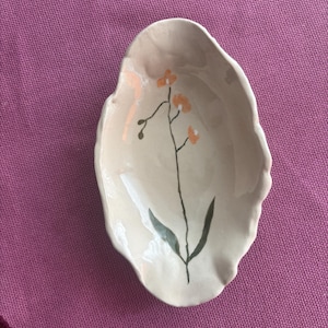 Ceramic dish ceramic plate dessert dish- handpainted plate handmade ceramics-ceramic plate-small food plate-aesthetic plate flower plate