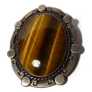 Beautiful Old Taxco Huge Tigers Eye Brooch. 1950s. Mexico Sterling Silver. image 3