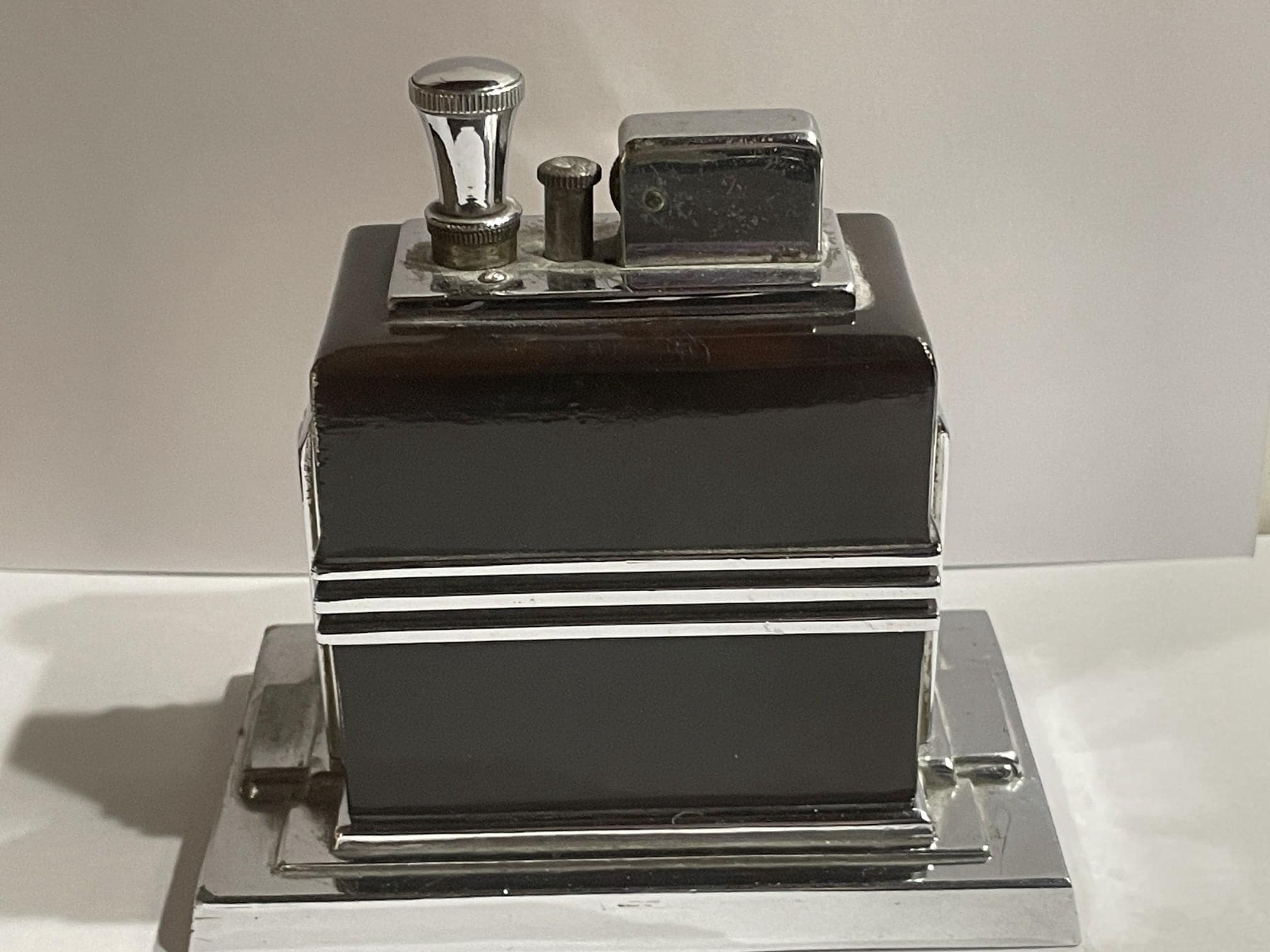 cigarette lighter used in maltese falcon Vintage Ronson Touch Tip Lighter: Art Deco Clock, Maltese Falcon Prop  (NEEDS WICKING)