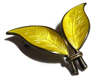 David Andersen Vintage Sterling Silver Brooch. Yellow Leaves Enamel Pin from Norway. Norwegian Pin. Designer Willy Winnaess 1950s.