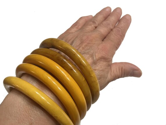 A Stack of FIVE Rounded Bakelite Bangles.  Pretty… - image 3