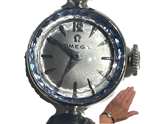 TINY 14 Karat White Gold Watch. Vintage OMEGA Sapphette Ladies Tiny Wrist Watch. Keeps Time. Manual Wind 17 Jewel Swiss. 1954 Serial Number Etsy