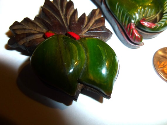 Bakelite & Wood Vegetable Brooch and 2 Dress Clip… - image 3