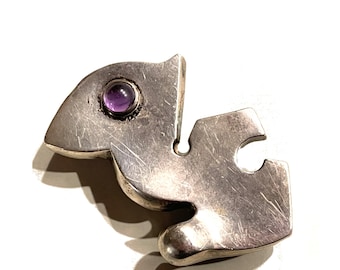 Vintage Modernist Silver Belt Buckle. Cubist Bird Figure with Amethyst Eye. Unknown Maker's Mark. Circa 1990s.