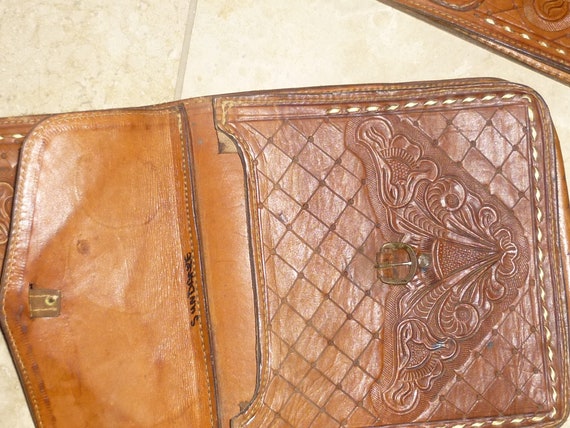 Pair of Hand Tooled Leather Saddlebags. Made in M… - image 3
