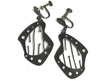 Vintage Biomorphic Modernist Screw On Earrings. Marked STERLING. Circa 1950s. Unknown Maker.