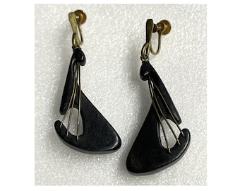 Vintage 1950s Mid Century Modernist Ebony & Brass Wire "Harp" Earrings. Screw-backs.  Wearable Sculpture. Unsigned/Attribution