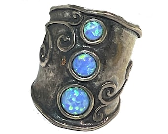 Modernist Ring Sterling Silver DIDAE Israel with Lab Opals. Size 6.5. Vintage.