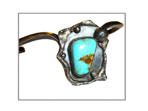 Hand Wrought Sterling Silver Vintage Native American Navajo Teardrop Turquoise Necklace Old Hand Wrought Sterling Silver Vintage Native American Navajo Teardrop Turquoise Necklace Old