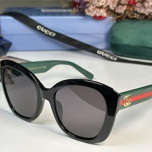 Gucci Black Oversized Women's Sunglasses