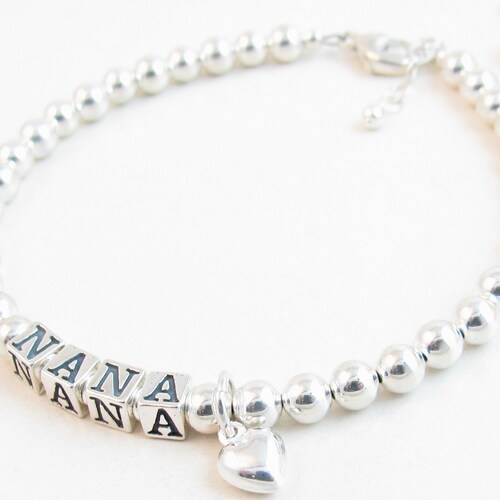 BEKECH Nana Bracelet Grandma Nana Charm Expandable Wire Bangle Nana Jewelry Grandmother Gift for Family Nana 