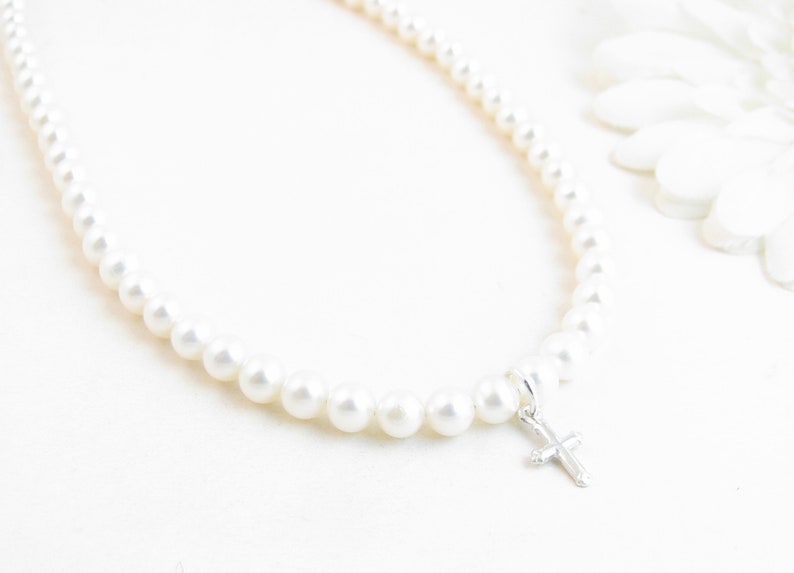 Child Freshwater Pearl Necklace with Cross, Baptism Necklace, Girl Christening Gift, Girl 1st Communion Jewelry, Confirmation Gift, 5.5mm 