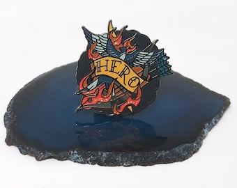 Enamel pin "Hero of District 12"