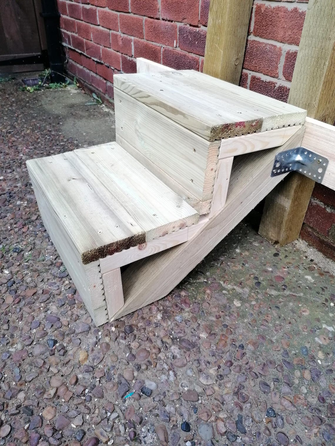 Stringer Steps Kit / Bespoke Size Available / Sturdy / Easy Fixing ...
