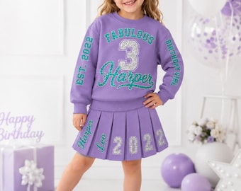 Conjunto personalizado para aniversariante | Moletom e saia plissada personalizados | Roupa de aniversário com nome, idade e signo do zodíaco com glitter | Qualquer idade, conjunto para 3º aniversário