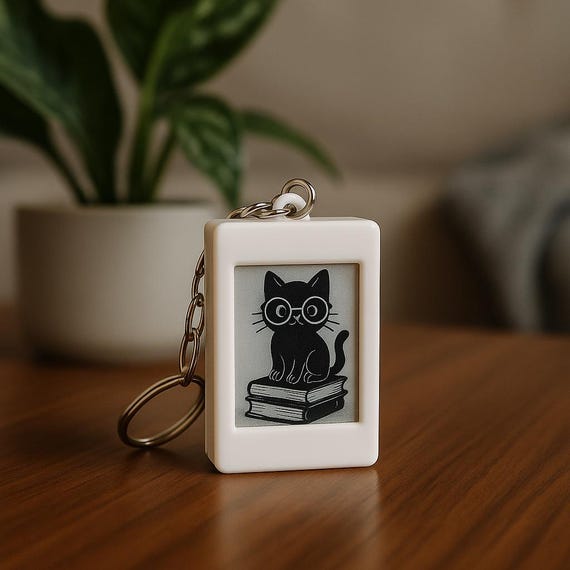 DIY Smart Keychain with 1.54" E-Paper Display | 3D Print Files, Electronic Nerd Gift