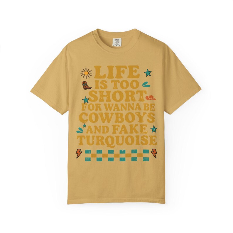 Funny Western Graphic Tee: Comfort Colors Cowgirl T-Shirt imagem 2