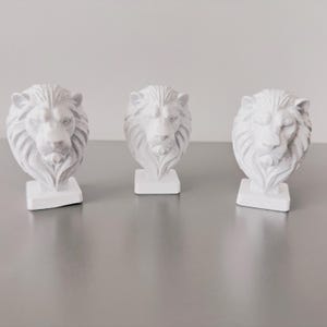 3 Lion Head Ornament Set Marble Finish 3D Printed 80mm Tall