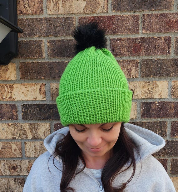 Handmade Green Knit Winter Hat With Black Pom Pom - Etsy Israel display picture 2