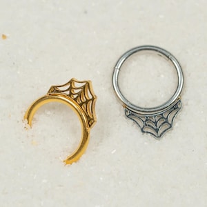 16G Spider Web Clicker Hoop Septum Ring Surgical Steel Nose Ring Septum Piercing Cartilage Gold Silver Daith Hoop Helix Hoop Hinged S24-20