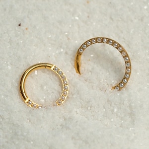16G Pearl Set Clicker Hoop Septum Ring Titanium Nose Ring Septum Piercing Cartilage Gold Silver Daith Hoop Helix Hoop Hinged S26-3