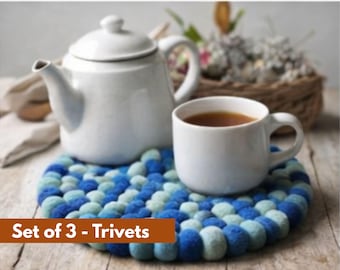 Handmade Blue Felt Ball Trivets Set of 3 – 20cm Round Wool Trivets (20mm Balls), Heat Resistant Table Protection & Stylish Kitchen Décor