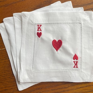 Tovaglioli da cocktail con carte da gioco - Regalo ricamato perfetto per intrattenere, set da 4, Re di Cuori
