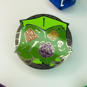 Don&#39;t Be Jelly - Enamel Pin - Dungeons and Dragons Pin - DnD - Gelatinous Cube, monster, d20, dnd, dice, geek, gift, tabletop, rpg, lapel