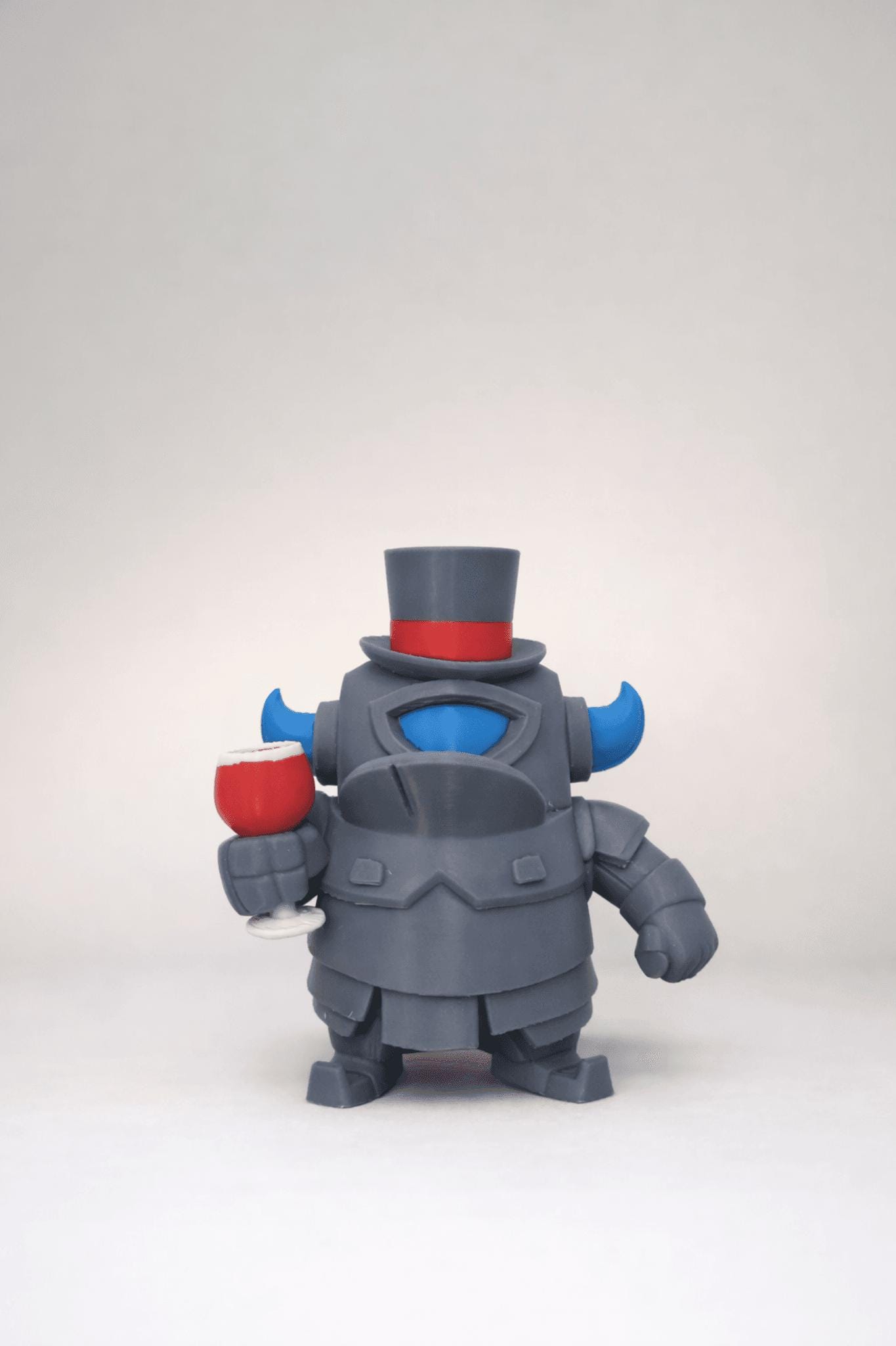 Supercell Clash Royale Mini P.E.K.K.A Collectible Figure
