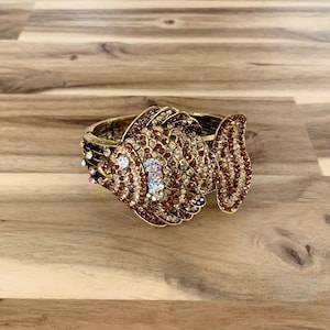 Rhinestone fish hinged bangle bracelet vintage jewelry NWOT