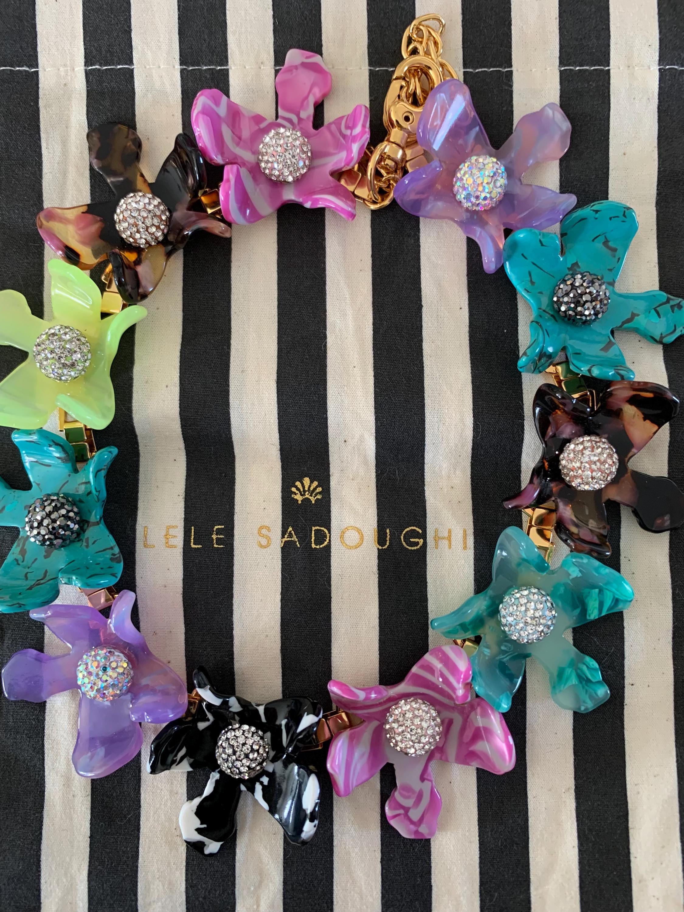 Lele Sadoughi Daphne Flower Charm Headband NWOT Headband queen adored by duchess and first lady debuts first  main image 3