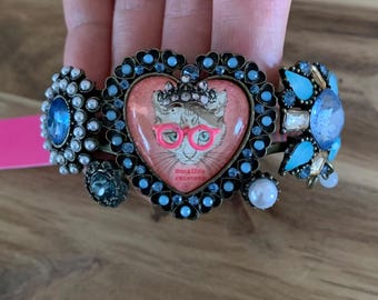 Betsey Johnson Cameo Cat Kitten Hinge Bangle Cuff Bracelet Vintage