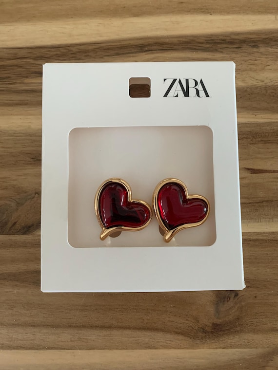 Zara Red Lucite Earrings Shop Lovisa Gold Red Pearl Center Flower