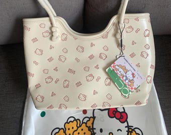 Hello Kitty Umhängetasche Sanrio &Tou Tou cremefarben Neu mit Etikett