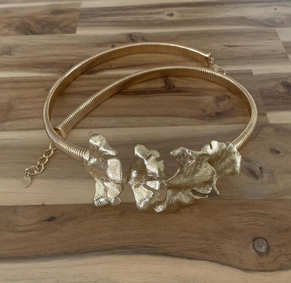 NWOT. Zara Golden Metal piece belt with different charm pendants. NWT ZARA “LOVE” Charm Chain Belt Gold-Colored 1856/116 Size  main image 2