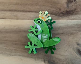 Kiss and Tell Brooch frog fairy tale Pin New with defect