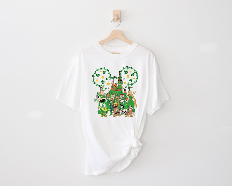 Camiseta de colores cómodos, camiseta de Toy Story, camiseta de San Patricio, camiseta del Sheriff Woody, camiseta de Buzz Lightyear, camiseta de San Patricio de Disney, camiseta de Jessie imagen 1