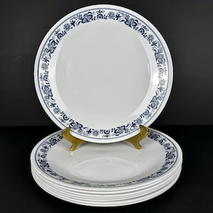 CORELLE Old Town Navy Blue Onion Stripe Dinner Plates 10.25 by Corning Vintage Set of Four.  No Scratches or Damage