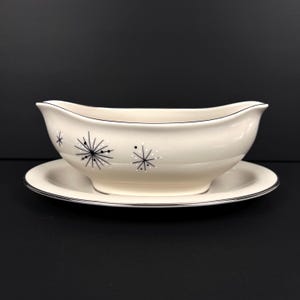 Late 1950&#39;s Finearts Fine china sauce boat